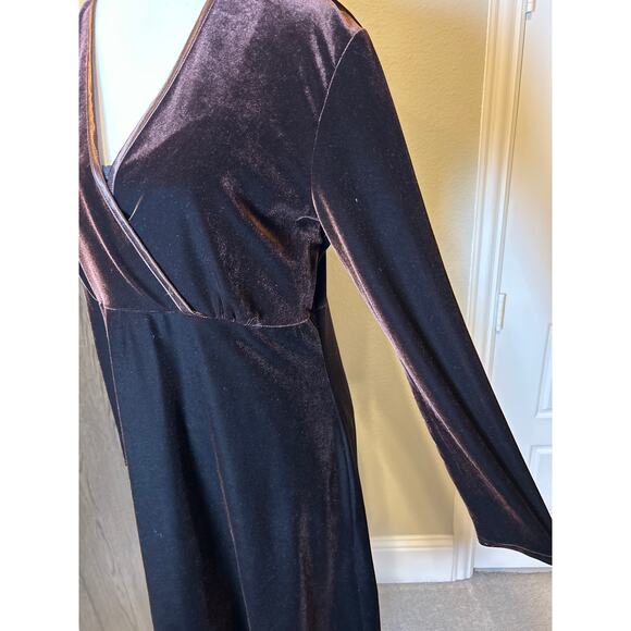 K.C. Spencer New York | Brown Velvet Fit and Flare Long Sleeve Dress | 12 - Picture 9 of 13